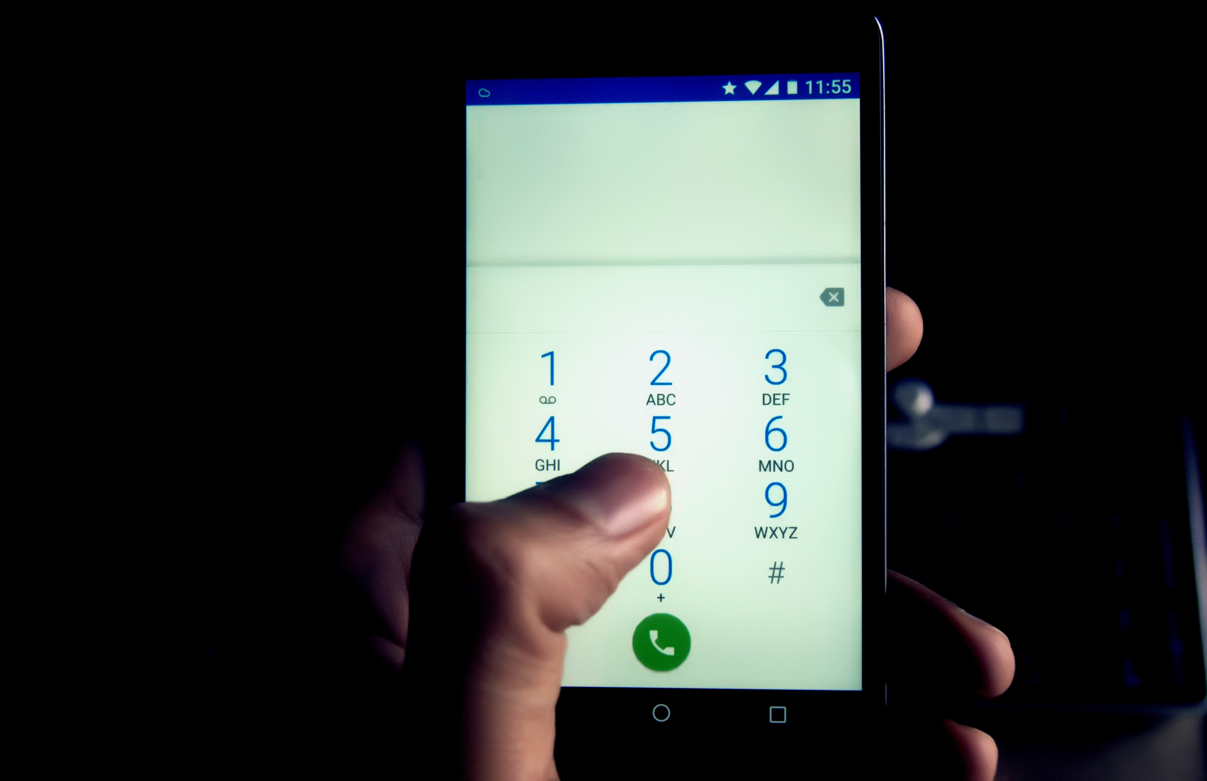 call-calling-cell-phone-263582.jpg